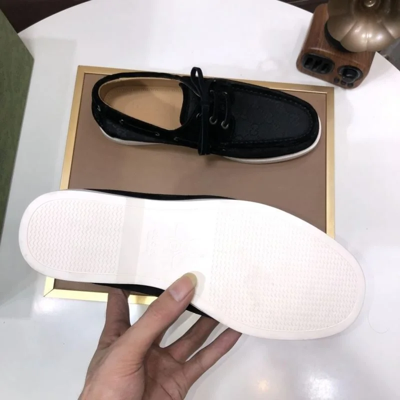 Gucci Low Shoes Practical 25394