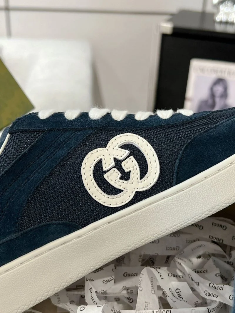 Gucci Low Shoes Effortless 26048