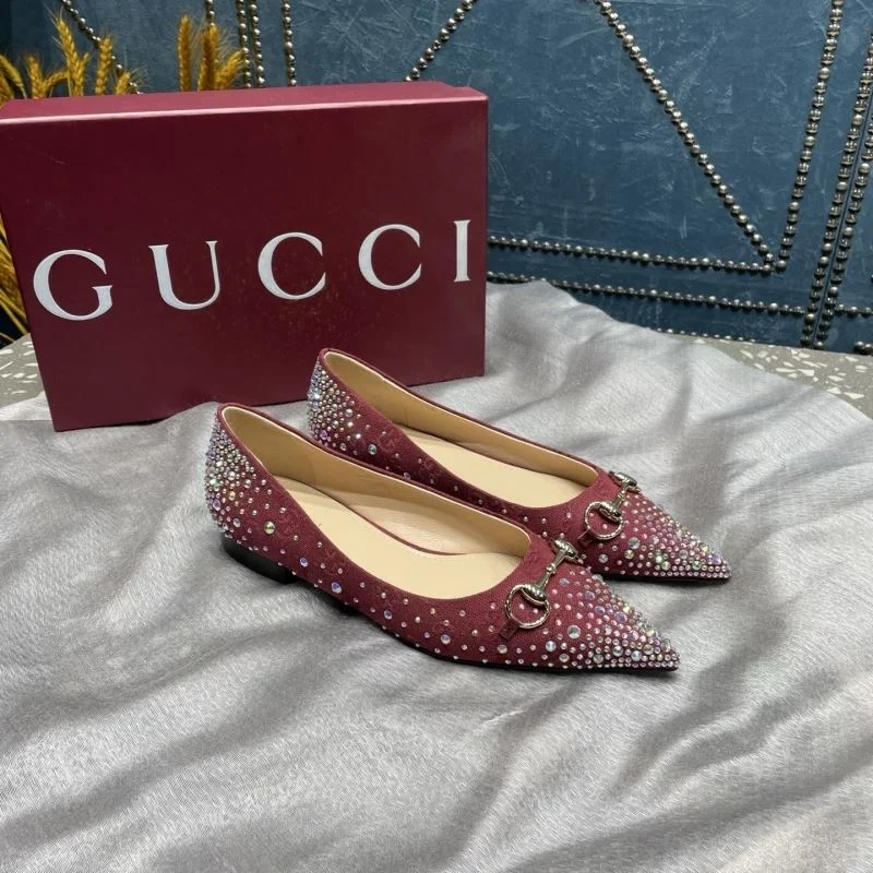 Lightweight Gucci Low Shoes 26049