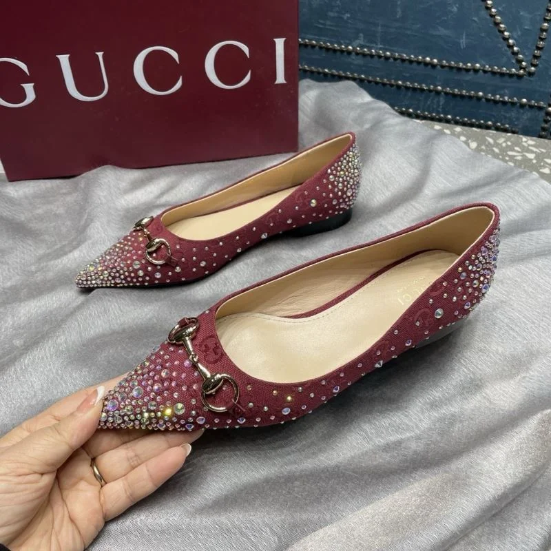 Lightweight Gucci Low Shoes 26049