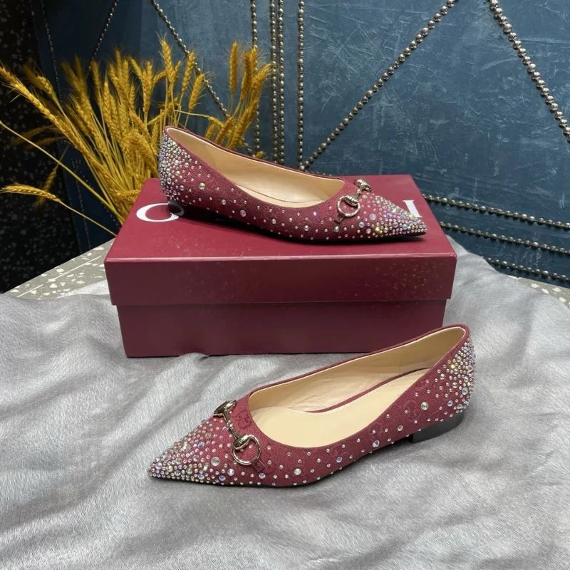 Lightweight Gucci Low Shoes 26049