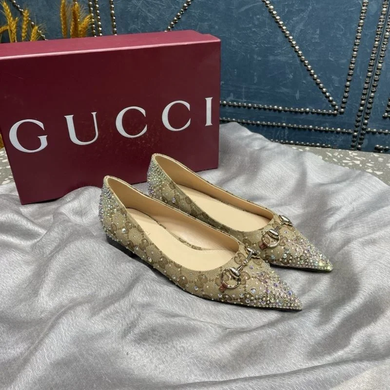 ModernLook Gucci Low Shoes 26041