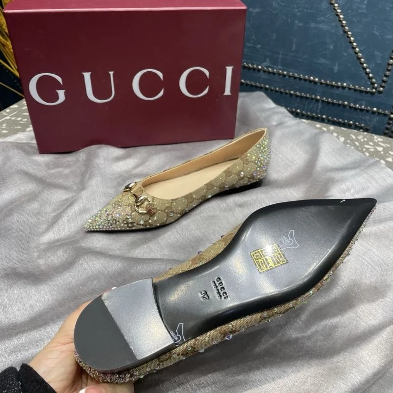 ModernLook Gucci Low Shoes 26041