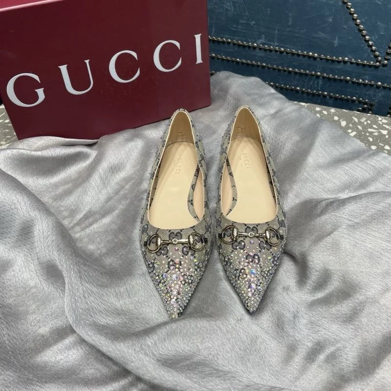 Gucci Low Shoes Unique 26052