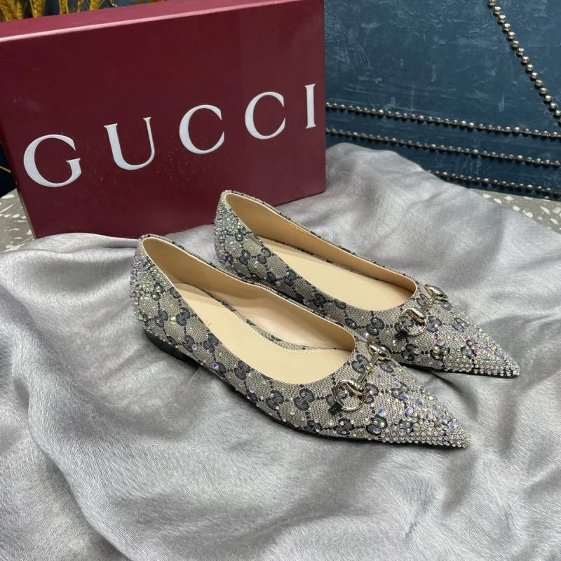 Gucci Low Shoes Unique 26052