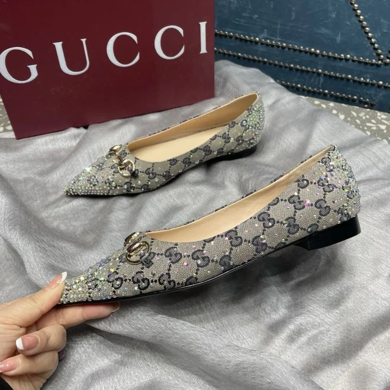 Gucci Low Shoes Unique 26052
