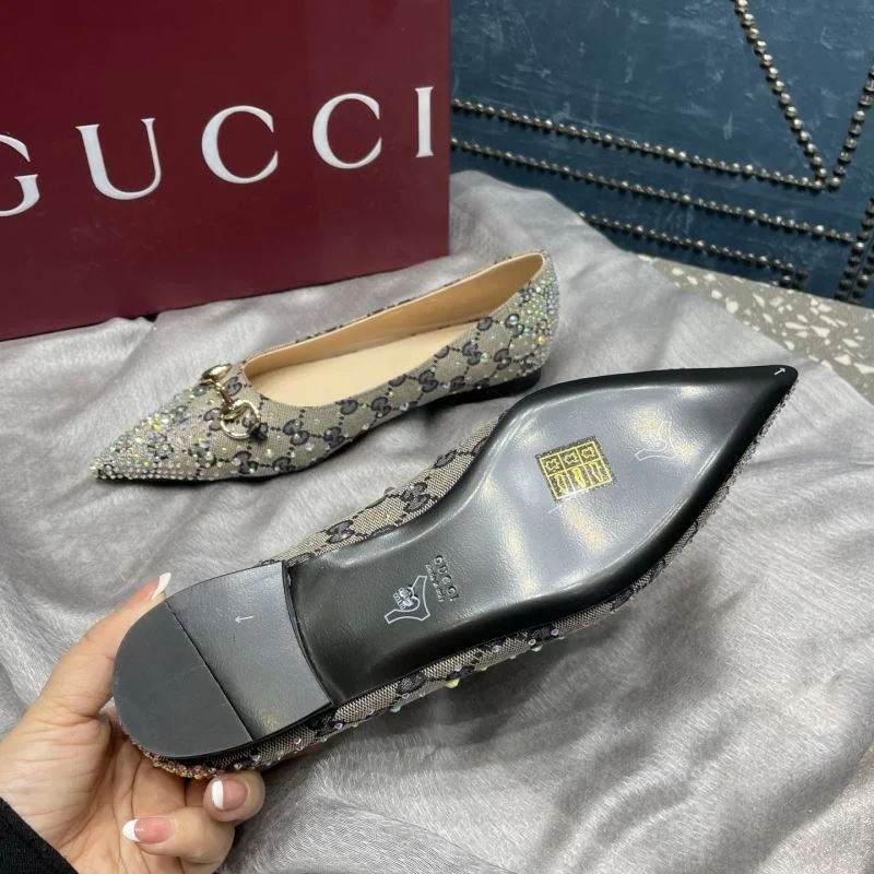 Gucci Low Shoes Unique 26052