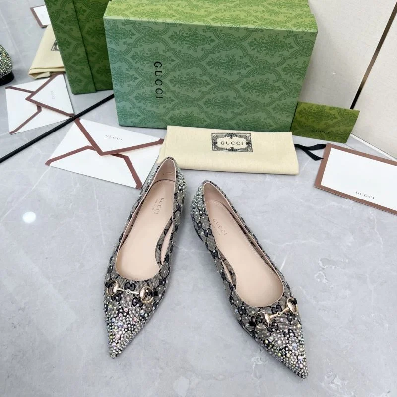 Minimalist Gucci Low Shoes 26039