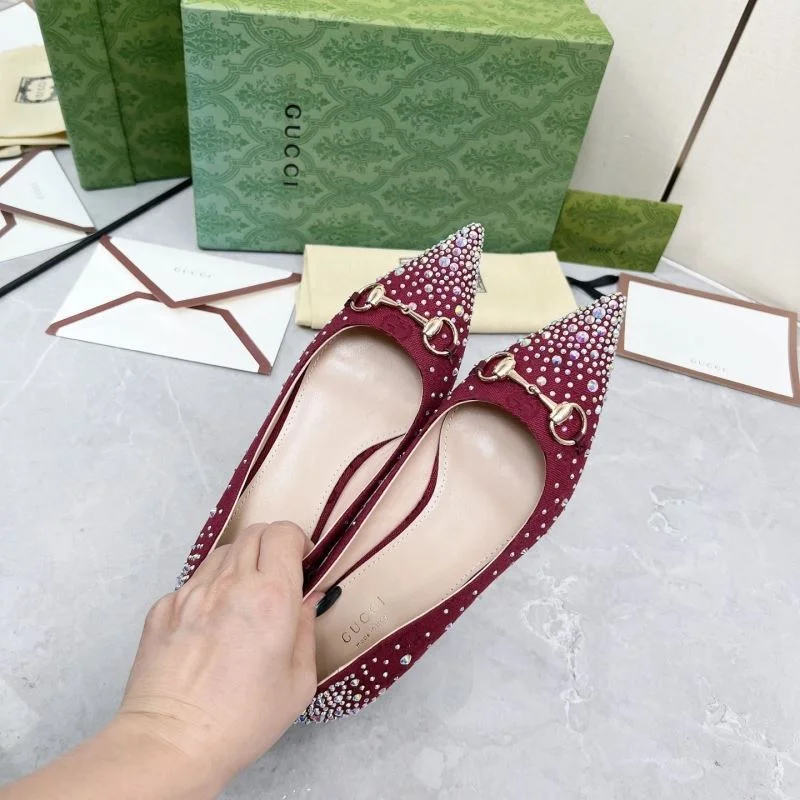 Breathable Gucci Low Shoes 26038