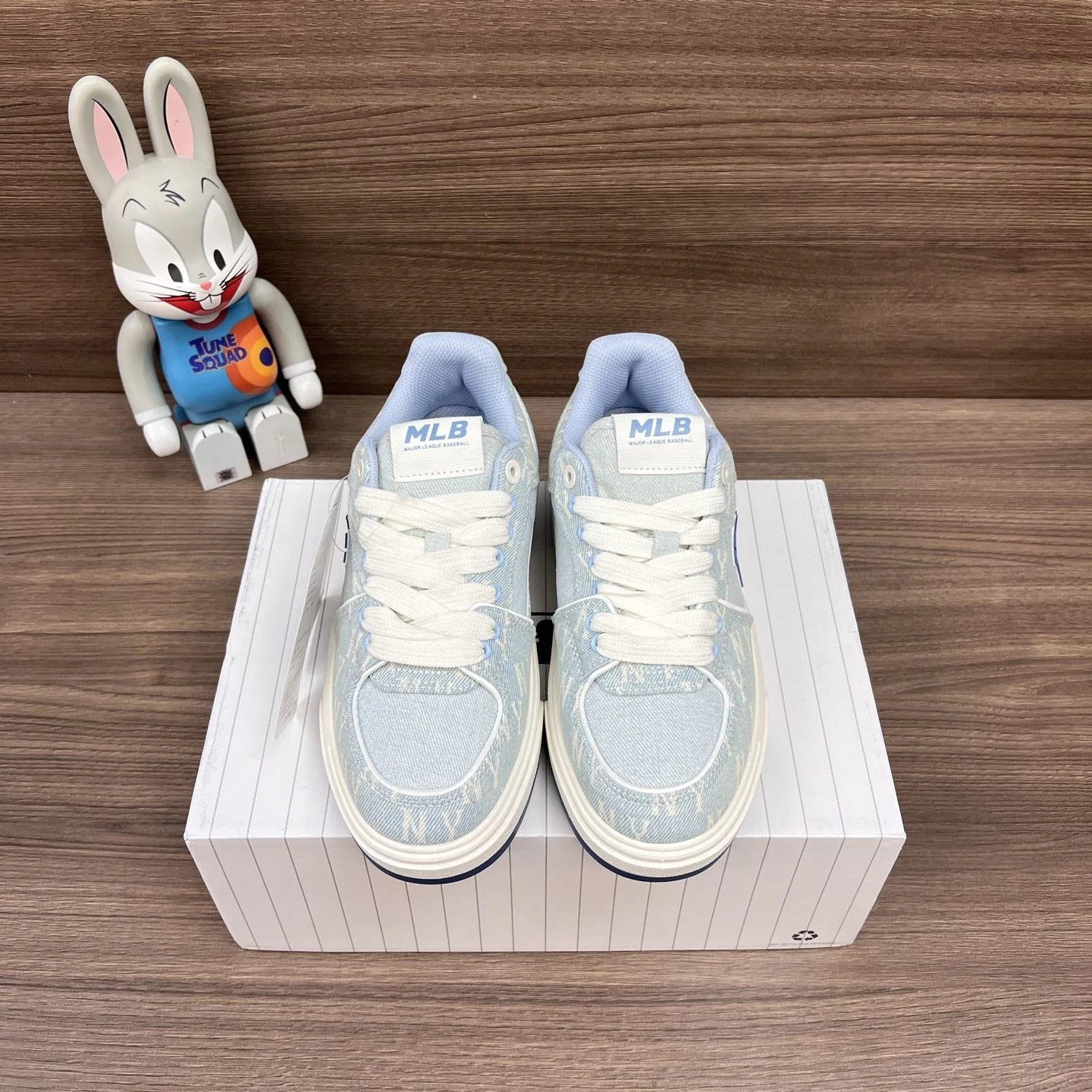 Chic Gucci Low Shoes 24497