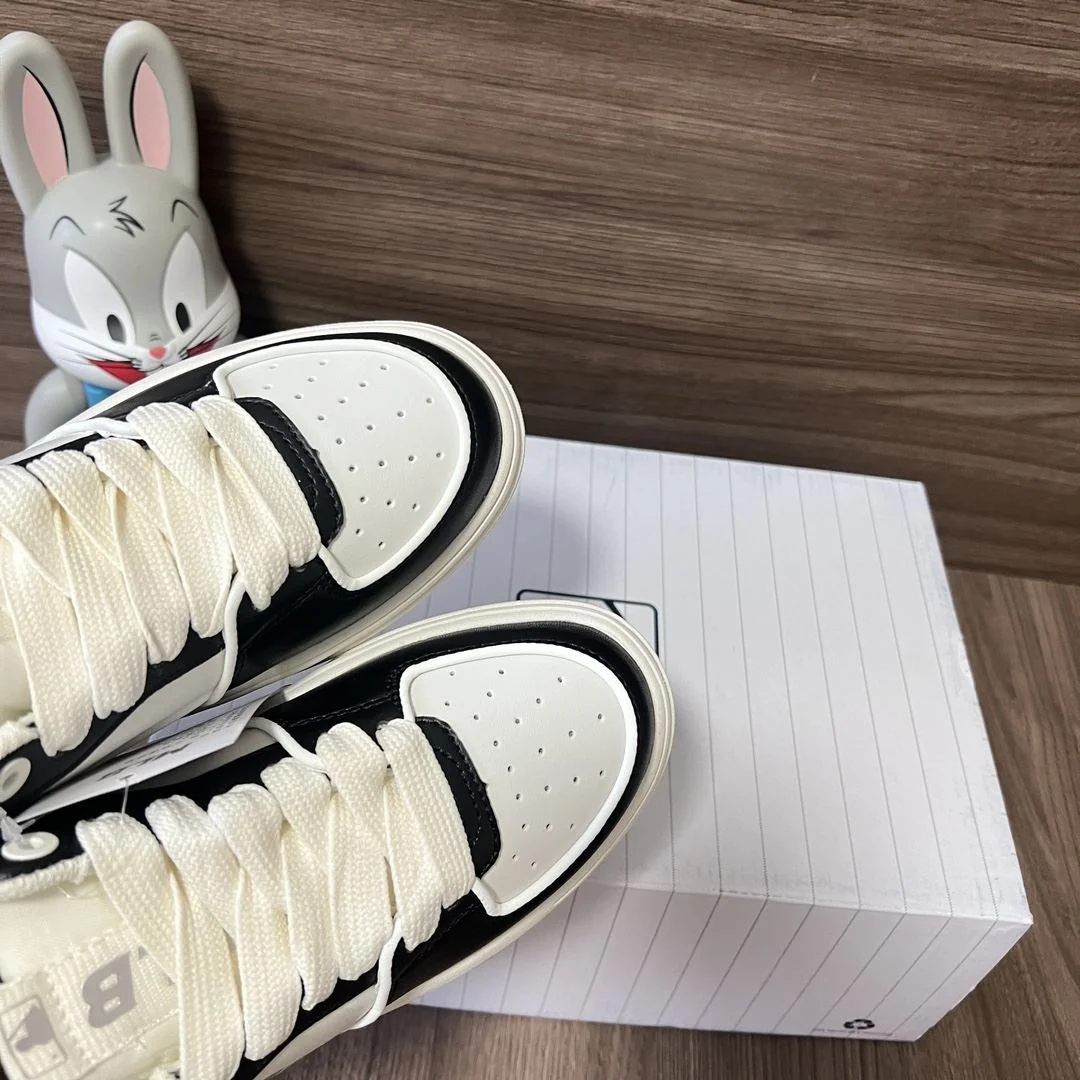 Gucci Low Shoes WrinkleFree 24498