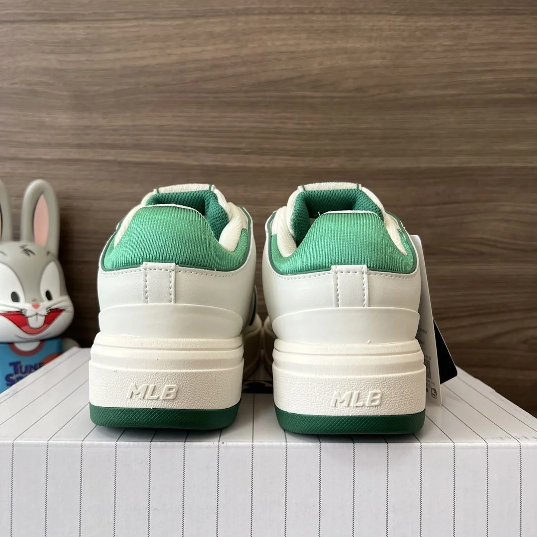 Gucci Low Shoes ComfortFit 24481