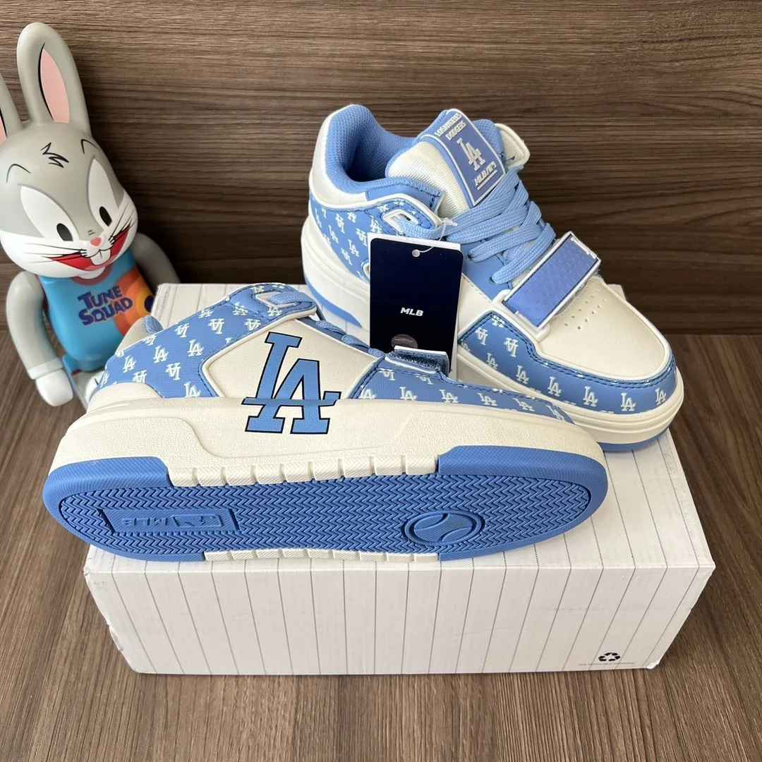 Gucci Low Shoes Cozy 24477