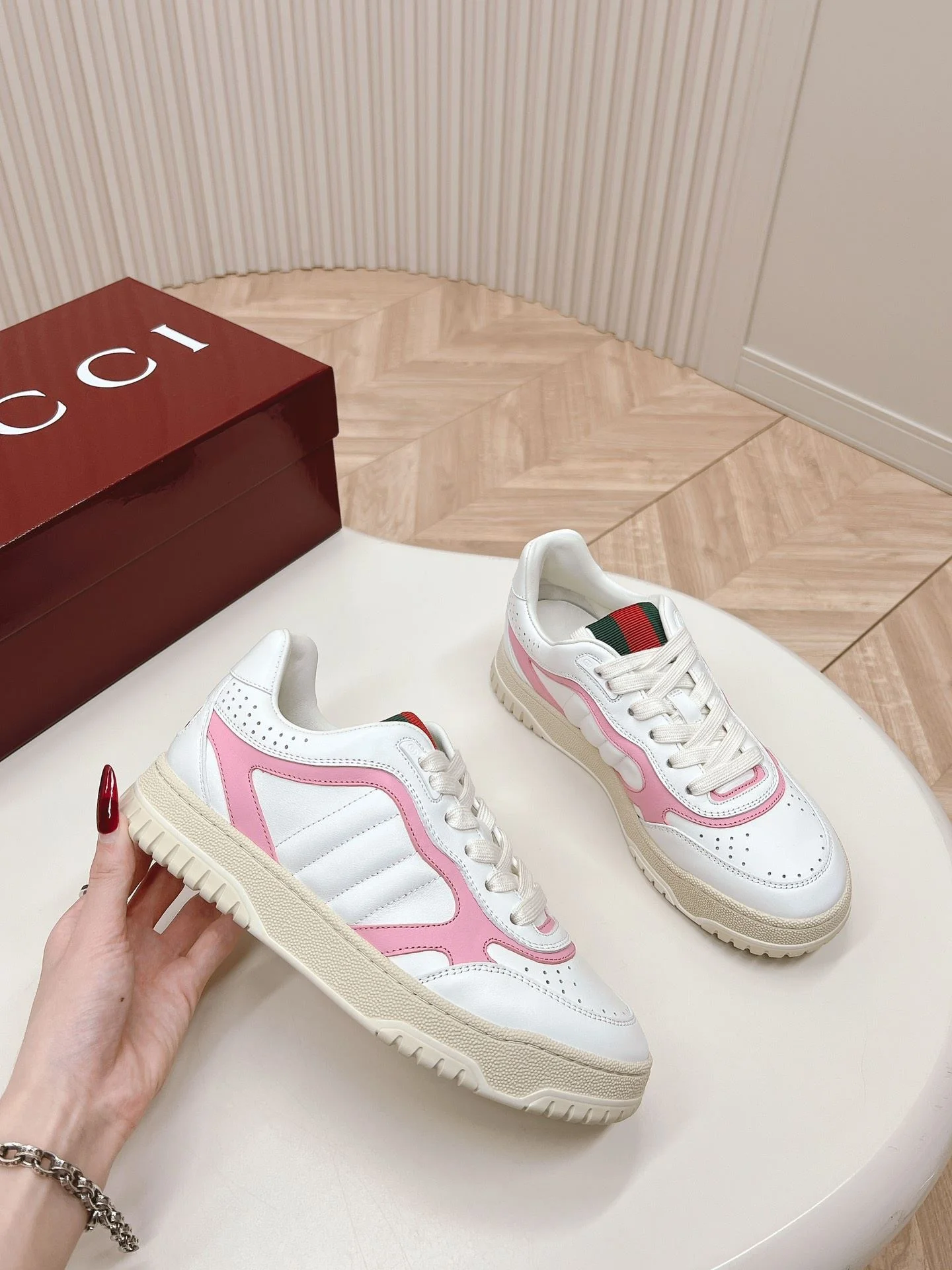 Gucci Low Shoes FastDry 24466