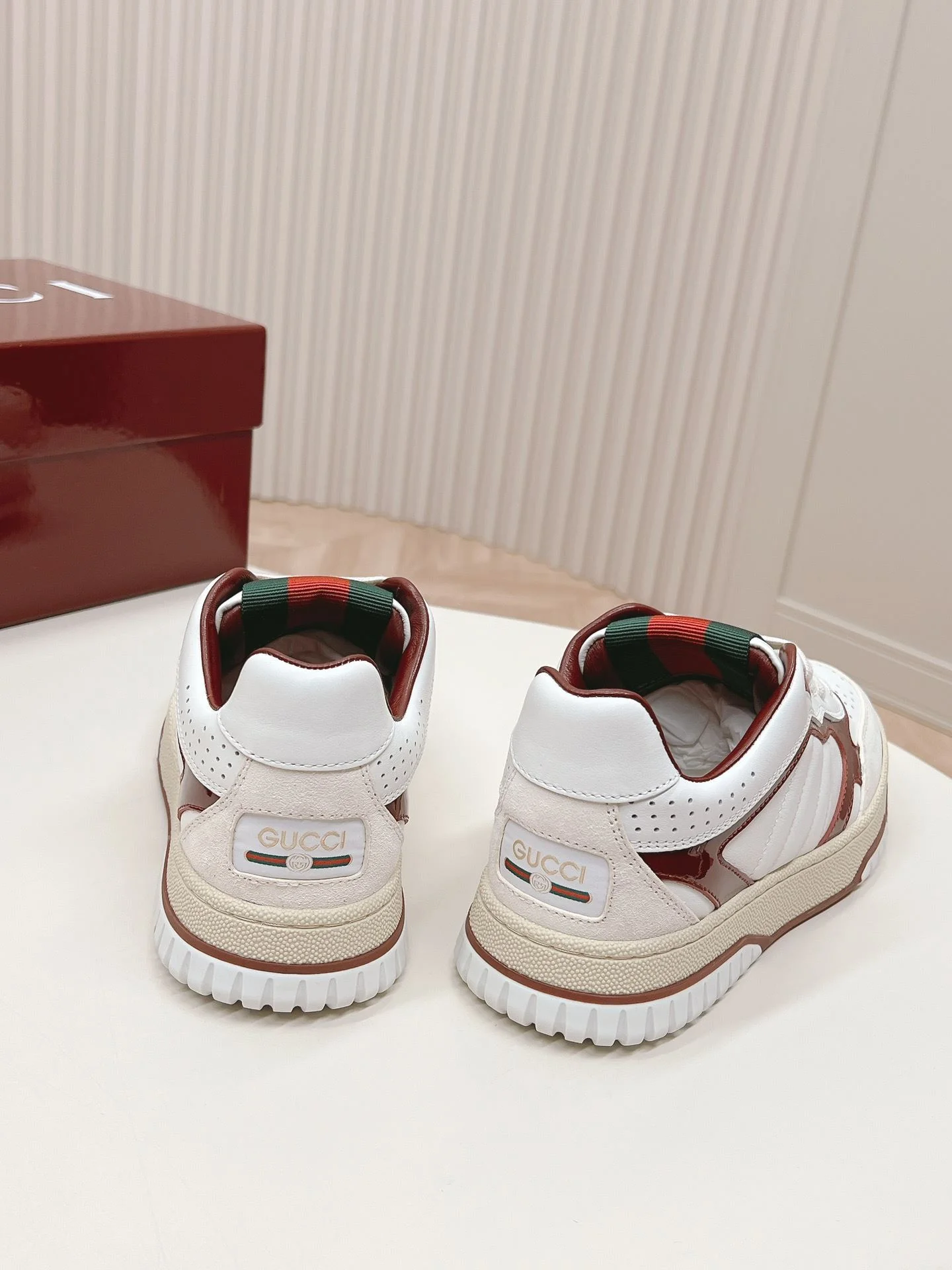 Gucci Low Shoes MultiPurpose 24472