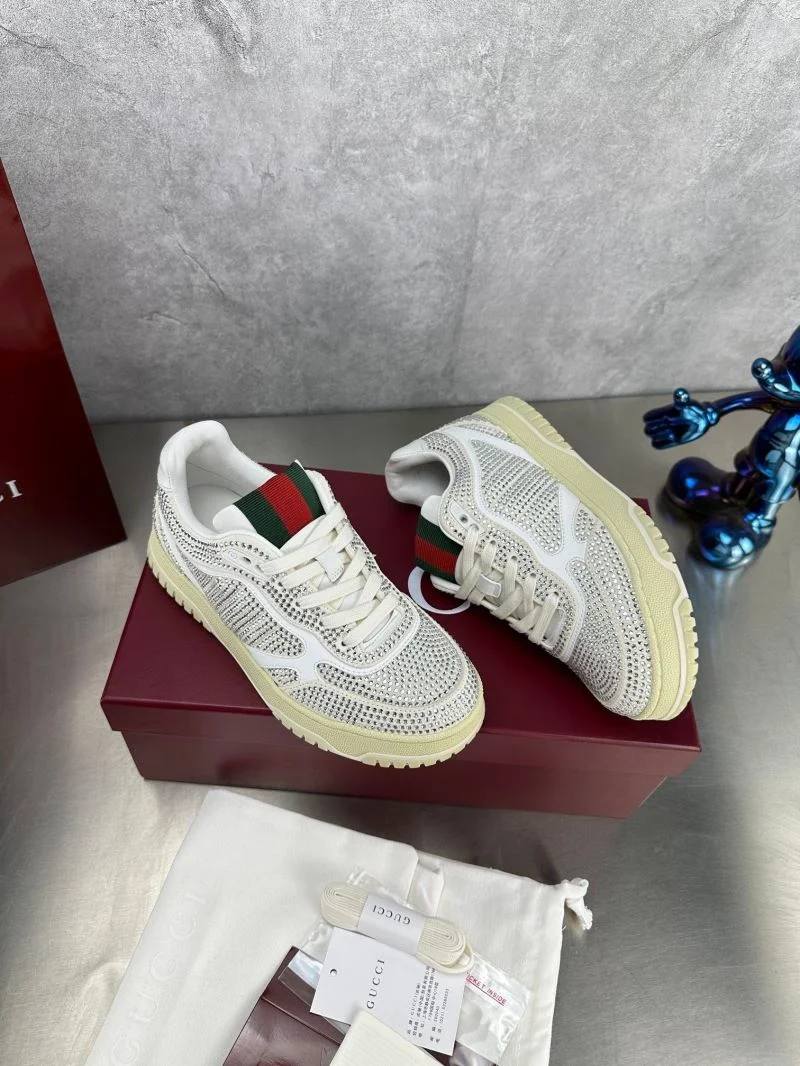 Lightweight Gucci Low Shoes 24459
