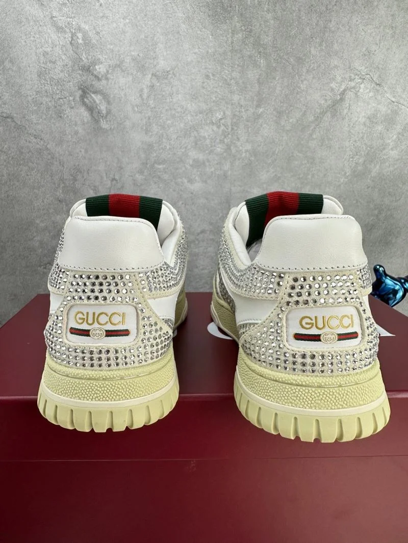 Lightweight Gucci Low Shoes 24459