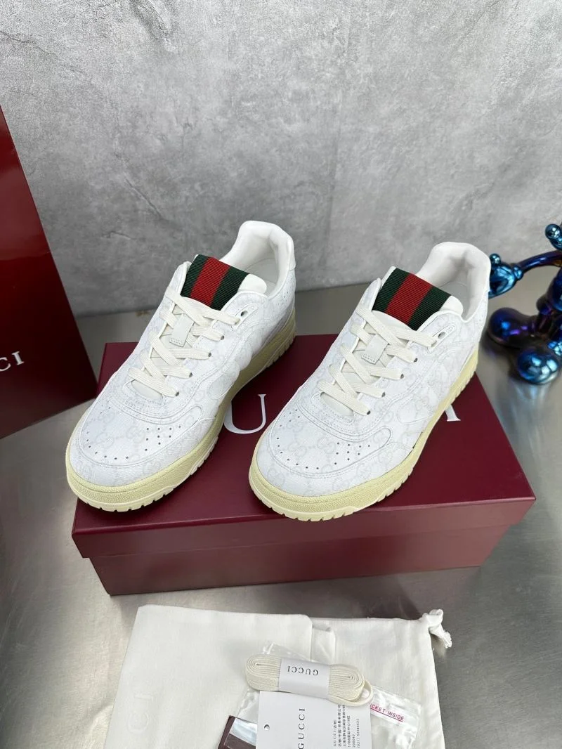 Breathable Gucci Low Shoes 24456