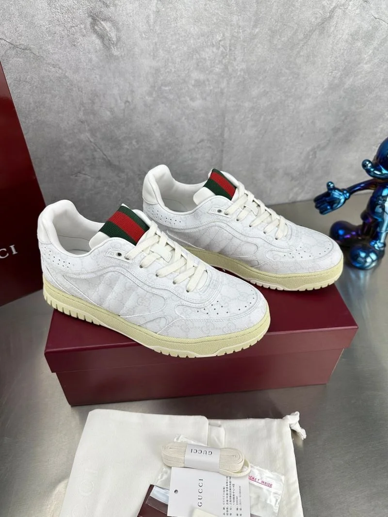 Breathable Gucci Low Shoes 24456