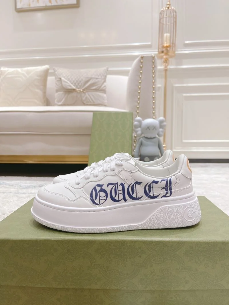 Gucci Low Shoes UrbanChic 24453