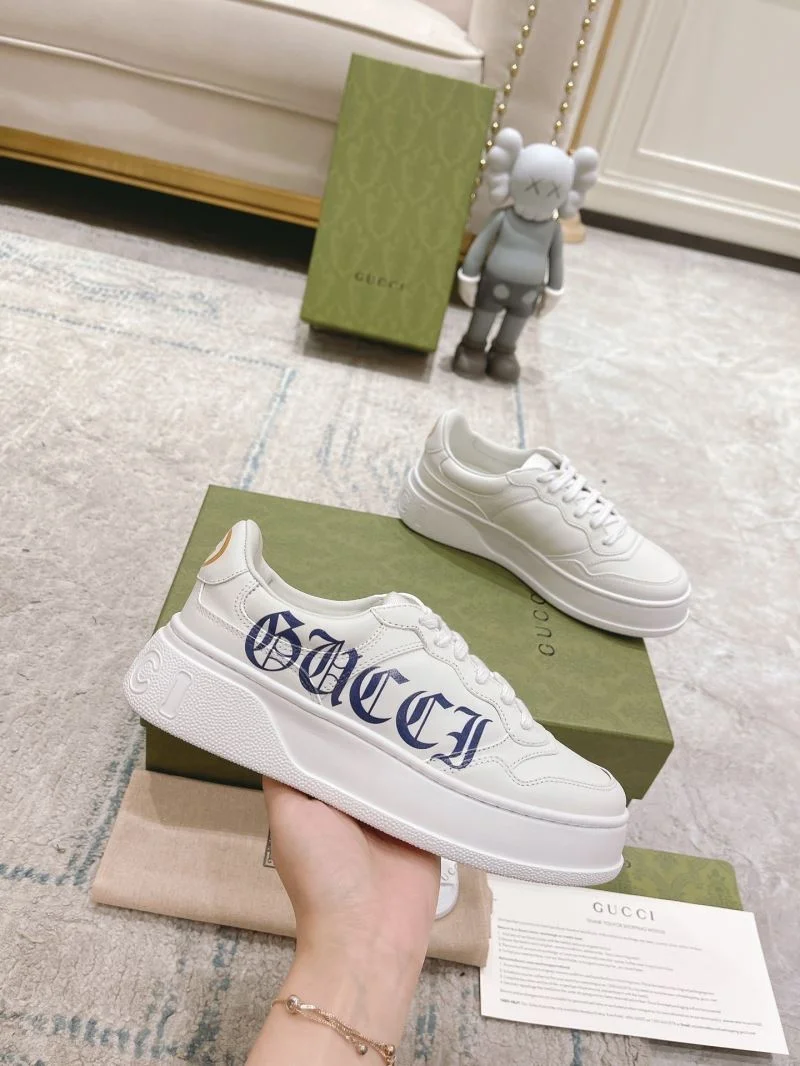 Gucci Low Shoes UrbanChic 24453