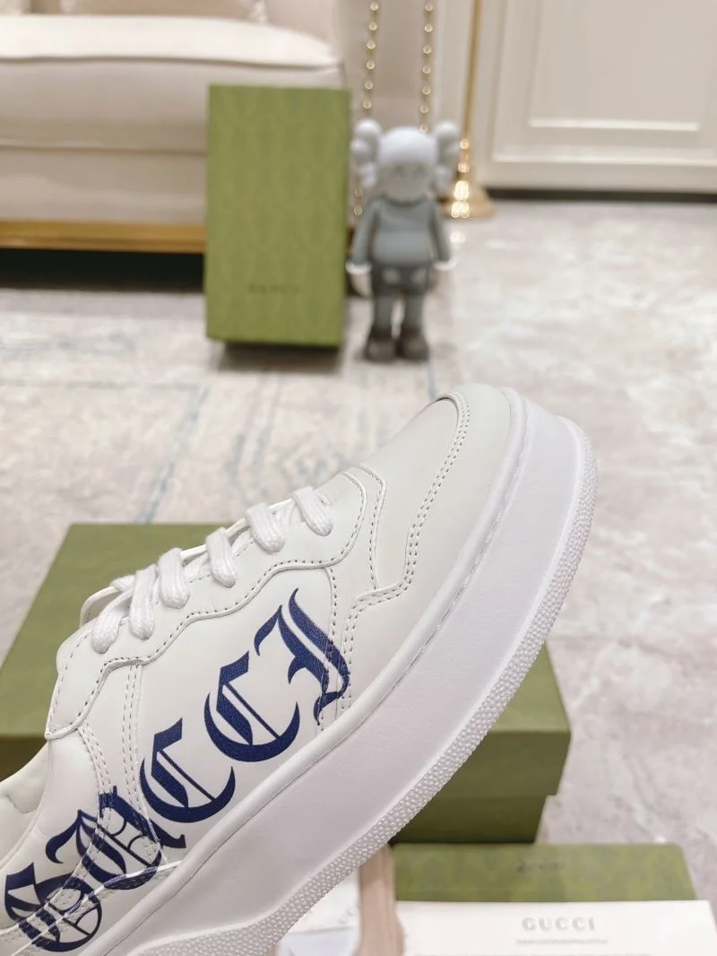 Gucci Low Shoes UrbanChic 24453