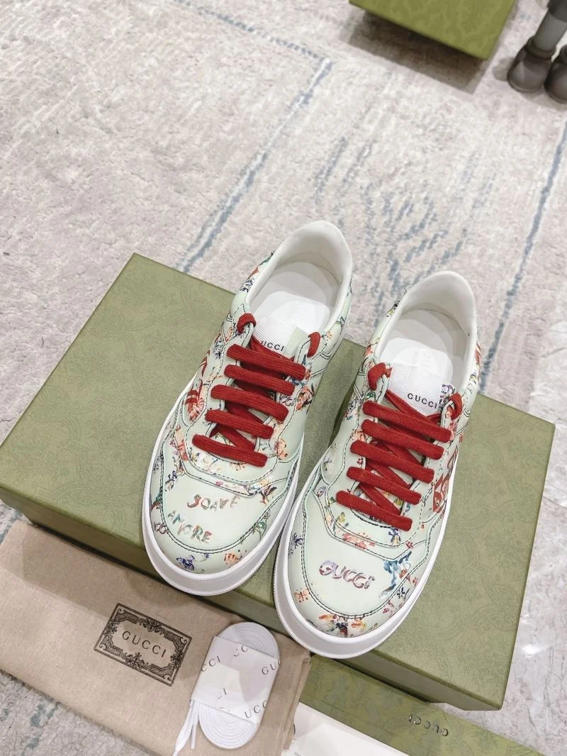 WellDesigned Gucci Low Shoes 24452