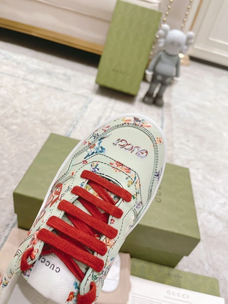 WellDesigned Gucci Low Shoes 24452