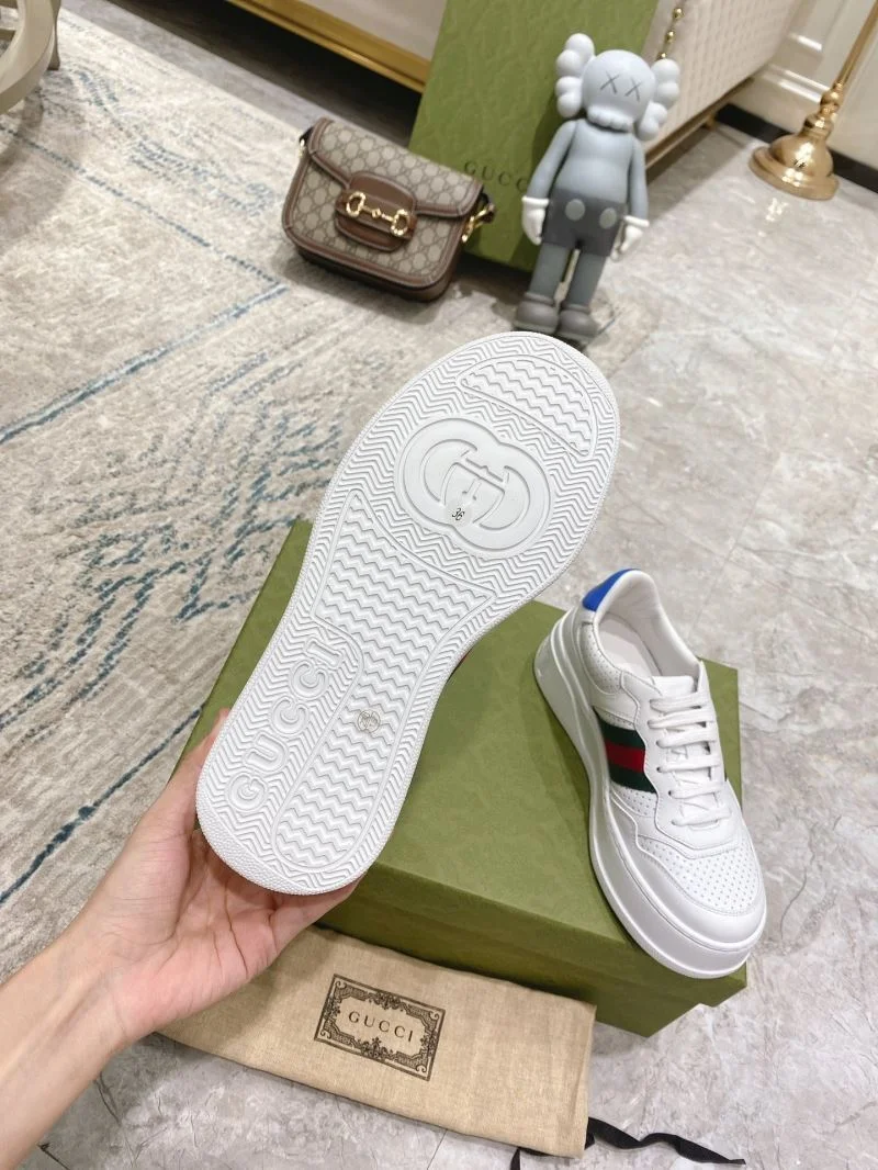 SoftTouch Gucci Low Shoes 24443
