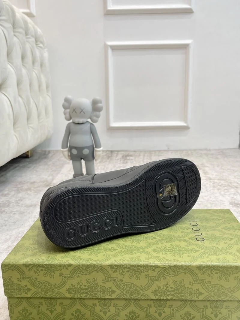 Gucci Low Shoes Stylish 24442