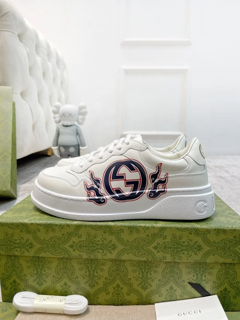 Gucci Low Shoes MultiPurpose 24462