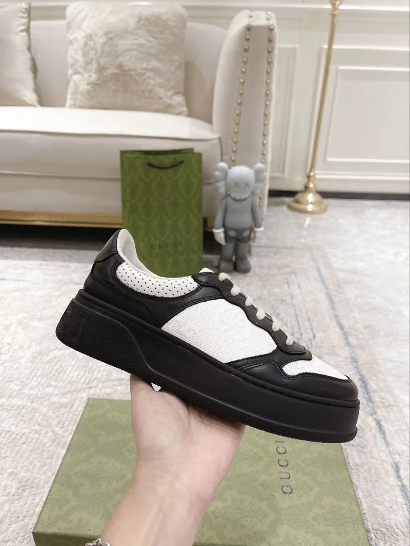 Packable Gucci Low Shoes 24451