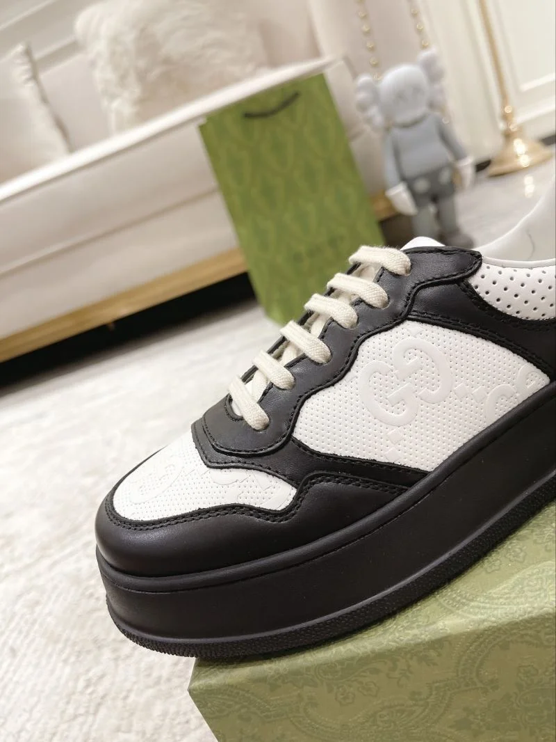 Packable Gucci Low Shoes 24451