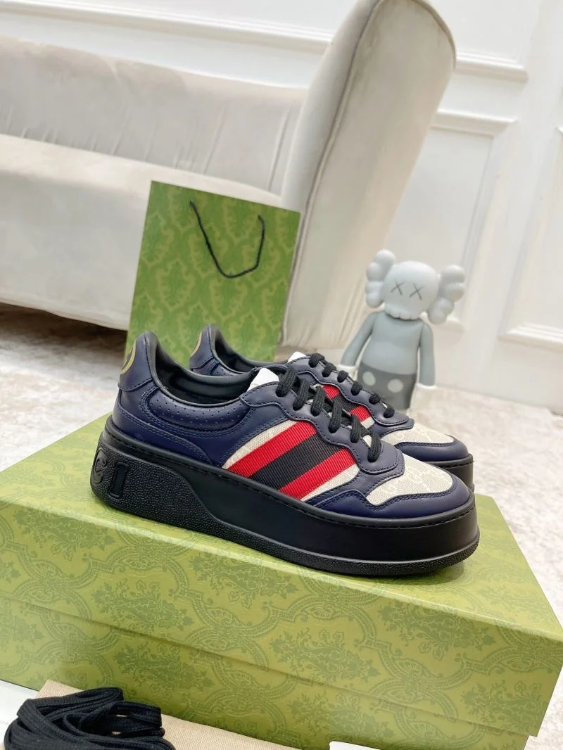 Comfortable Gucci Low Shoes 24439