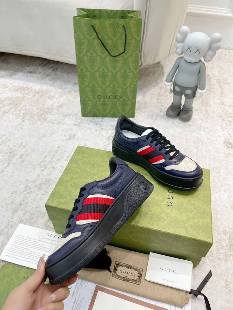 Comfortable Gucci Low Shoes 24439