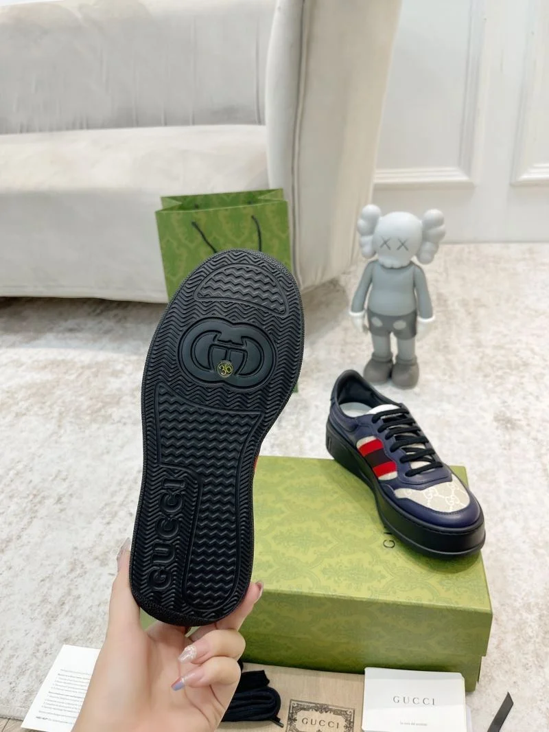 Comfortable Gucci Low Shoes 24439