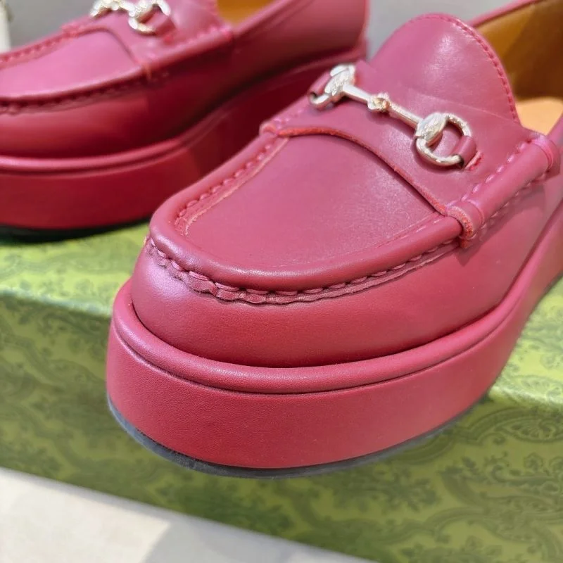Gucci Low Shoes Seasonal 24447