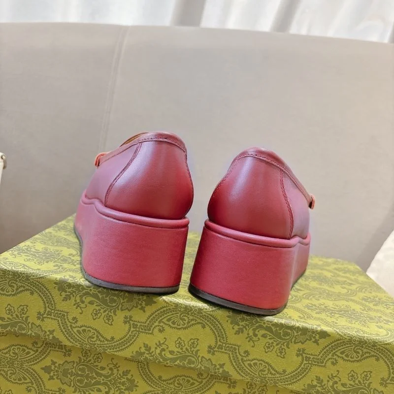 Gucci Low Shoes Seasonal 24447