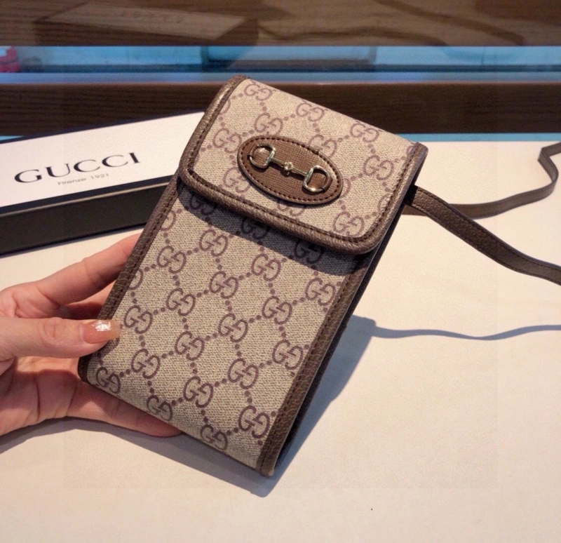 Gucci Mobile Cases Sleek 268205