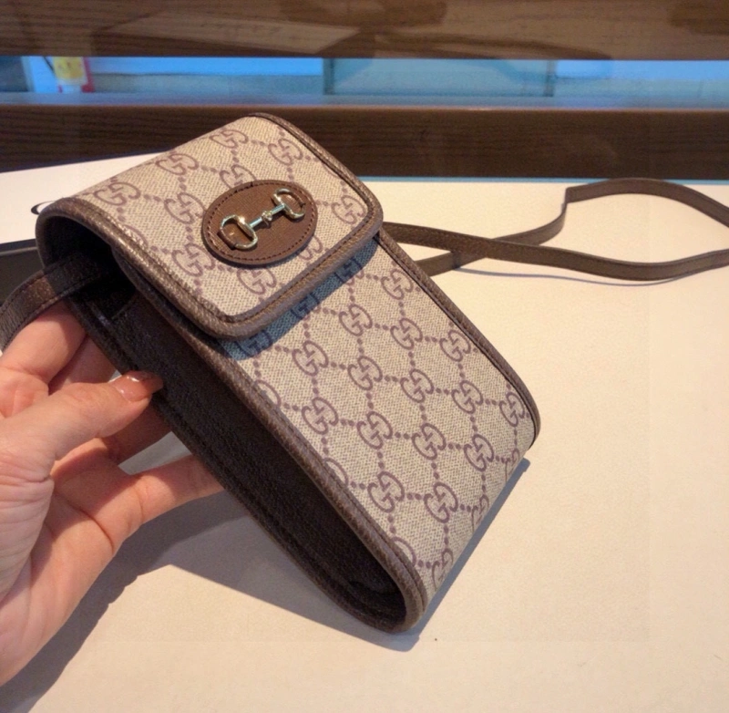 Gucci Mobile Cases Sleek 268205
