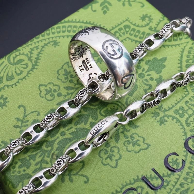 Gucci Necklaces Lightweight 245963