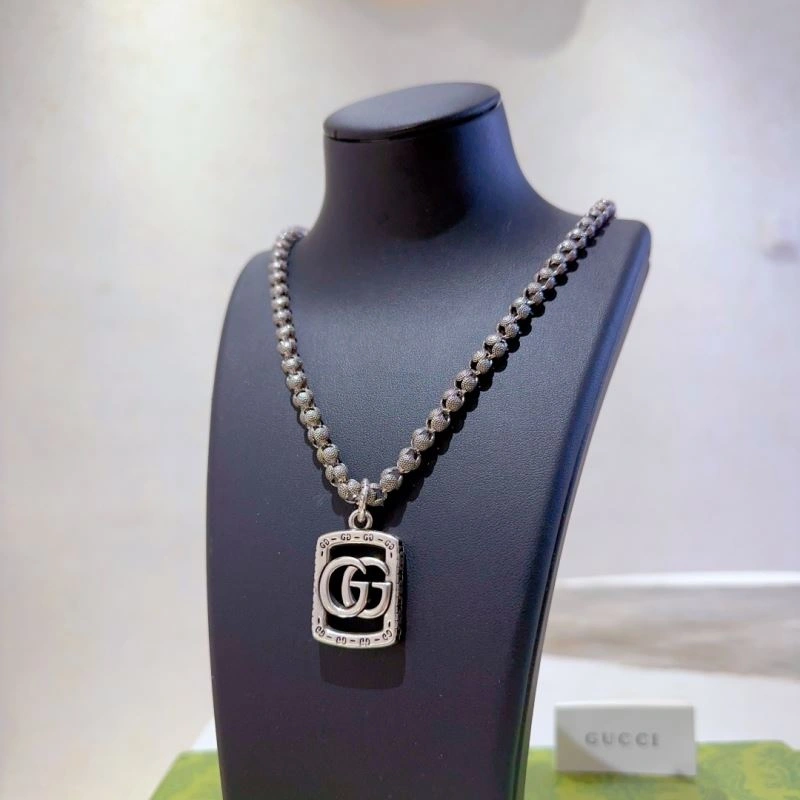 Sporty Gucci Necklaces 245955