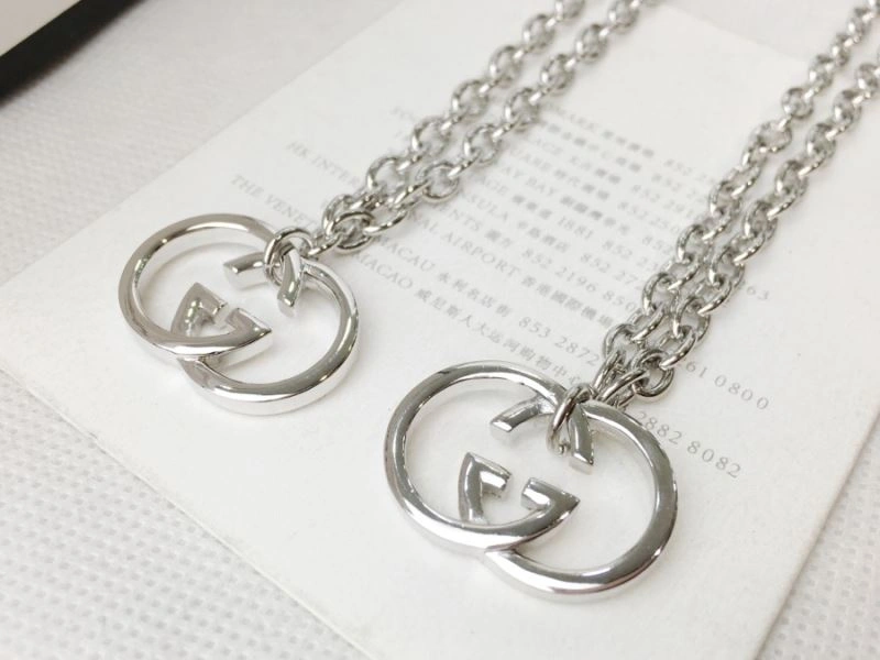WaterResistant Gucci Necklaces 245951