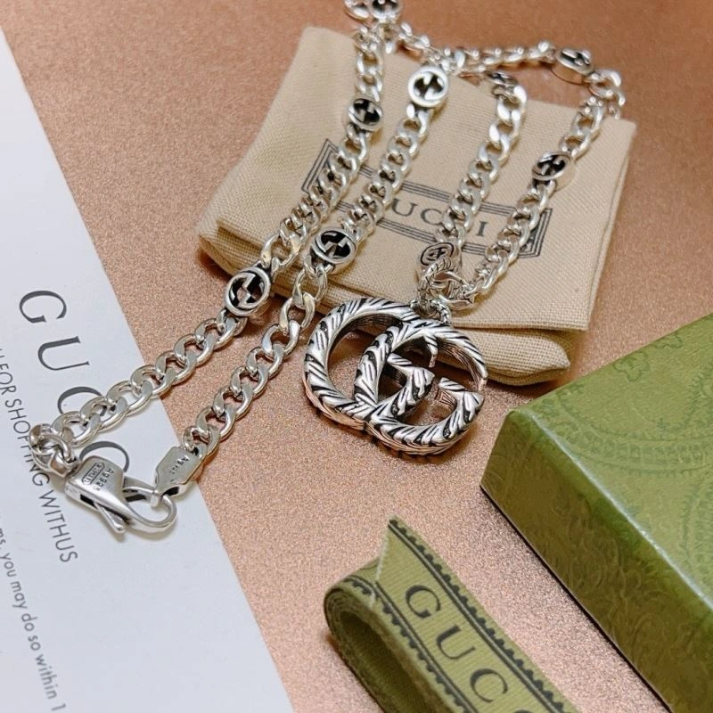 FlexibleFit Gucci Necklaces 245917