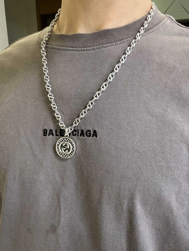 Gucci Necklaces Lightweight 245938