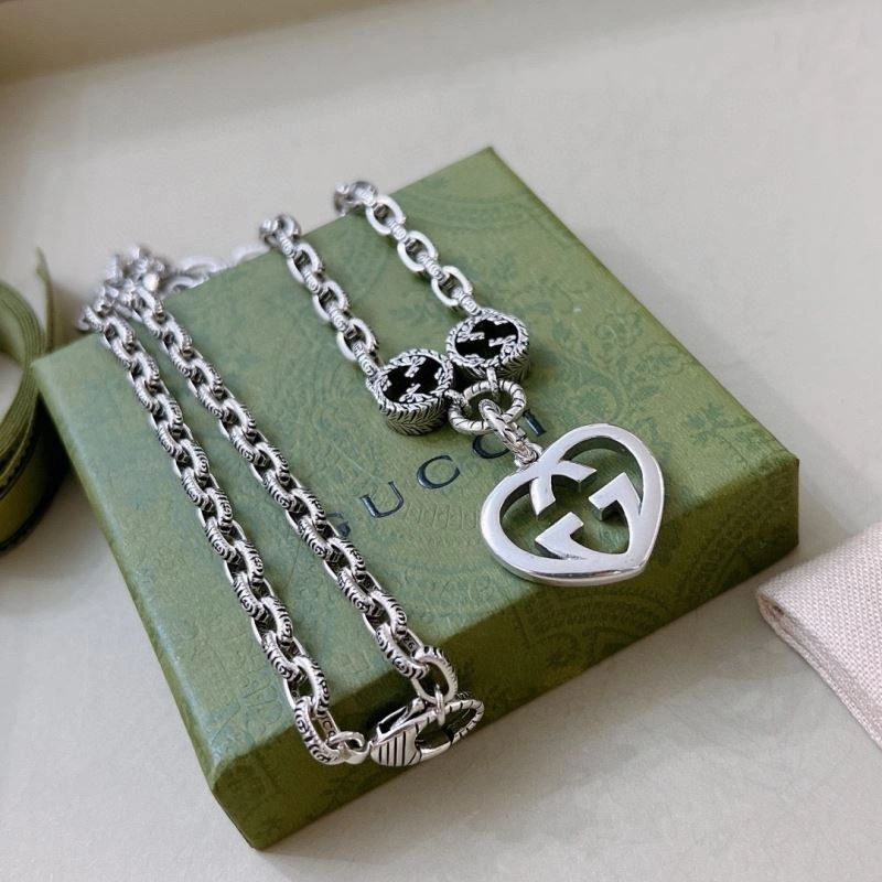 Compact Gucci Necklaces 245945