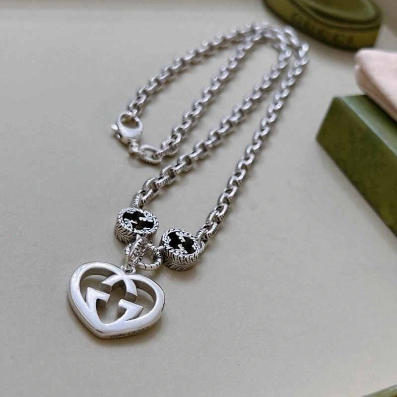 Compact Gucci Necklaces 245945