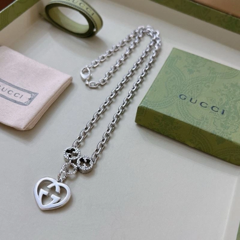 Compact Gucci Necklaces 245945