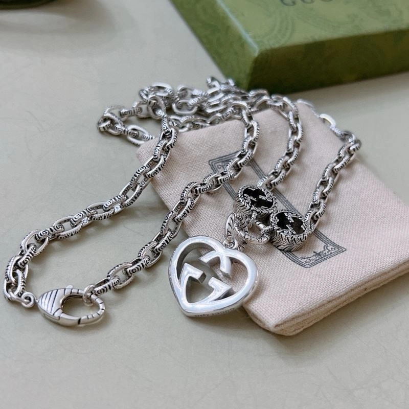 Compact Gucci Necklaces 245945