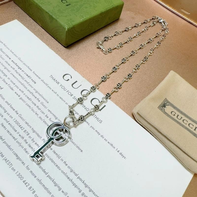 Stylish Gucci Necklaces 245944